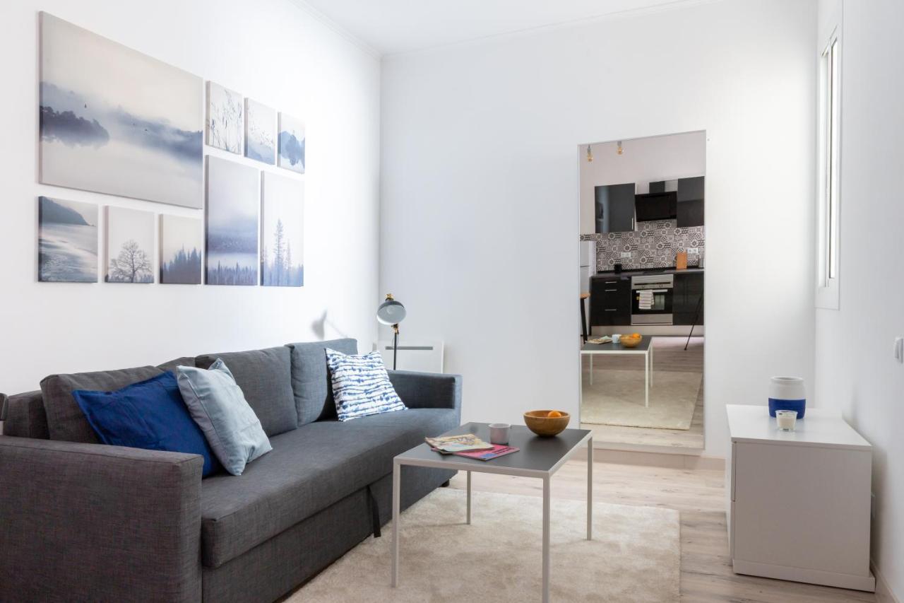 Cozy Studio Apartment 5 Min From Camp Nou บาร์เซโลนา ภายนอก รูปภาพ